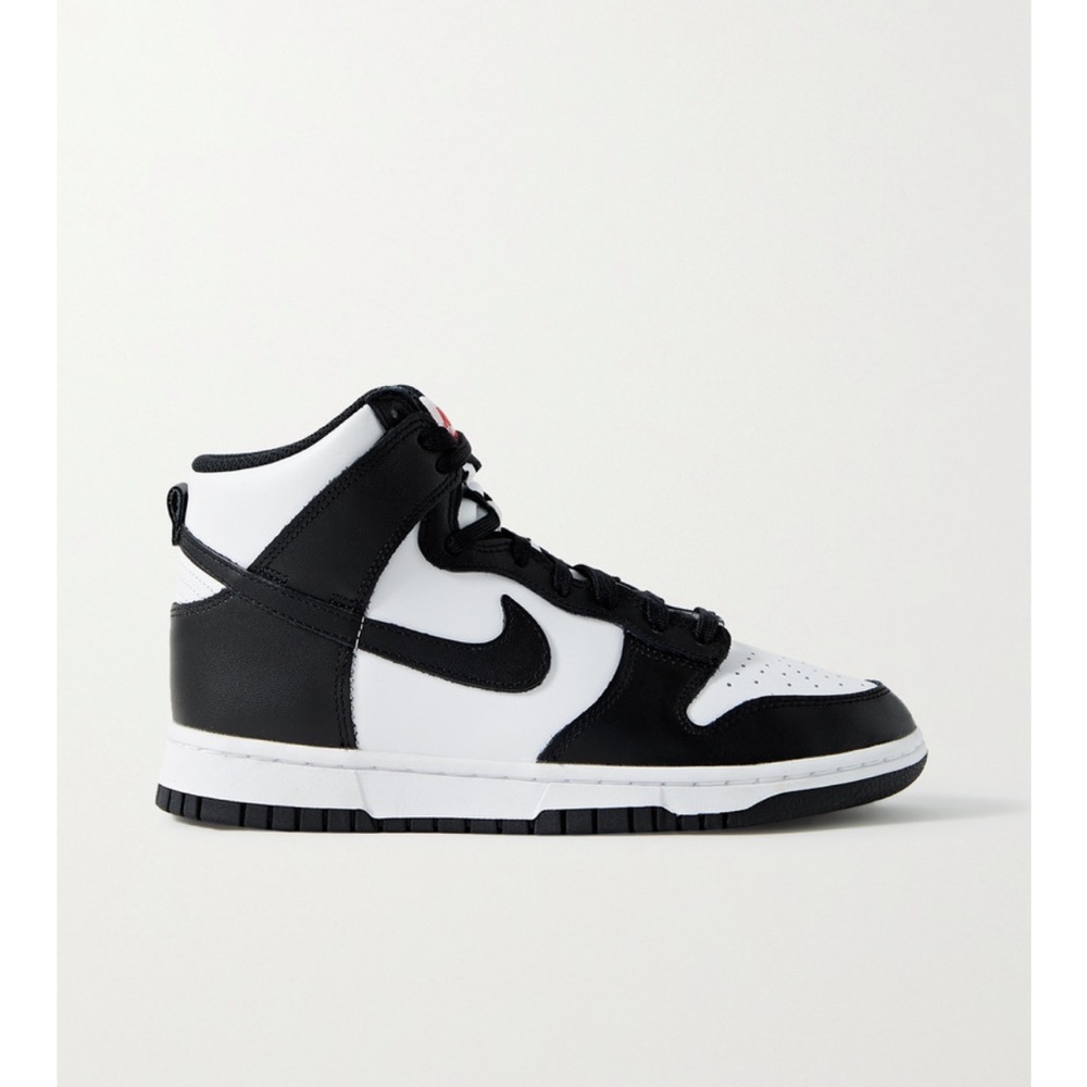 Nike Panda Dunks Size 5